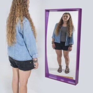 Vertically Convex 4' Funhouse Mirror(VERTICALLY CONVEX)